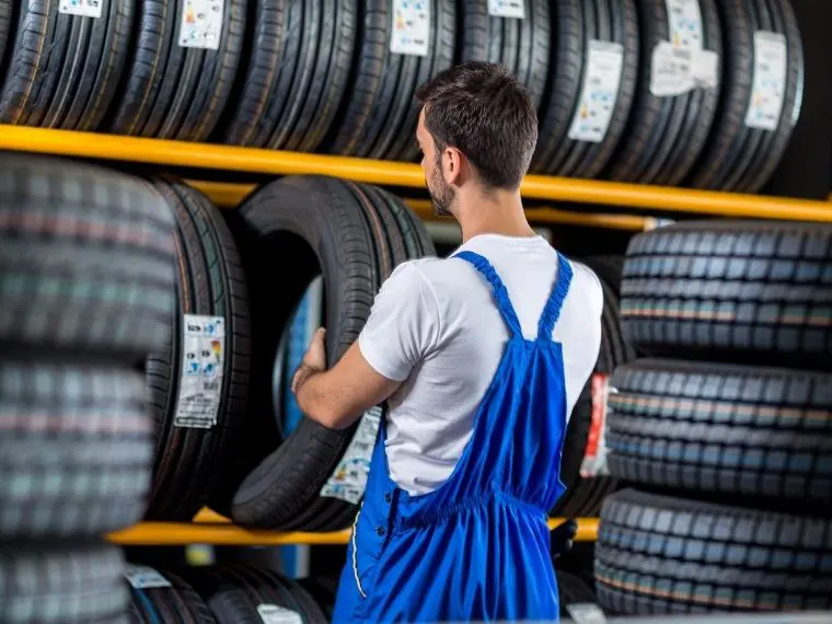 Mustafakemalpaşa Oto Lastikçi